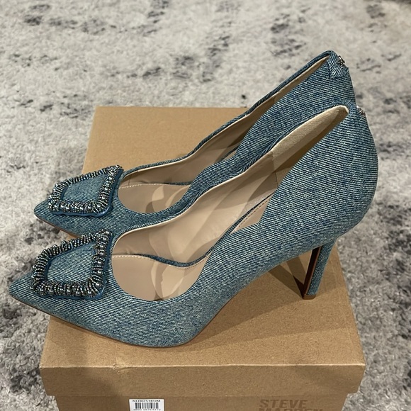 Sam Edelman‼️‼️
Harriett Pointed Toe
Pump (Women) - Picture 3 of 10